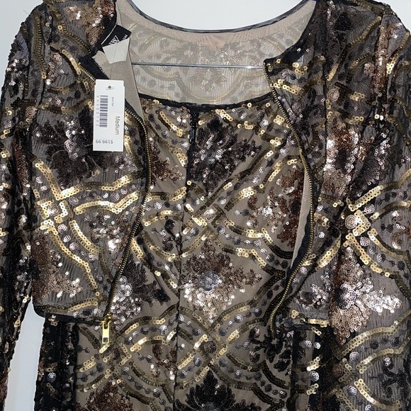 Two-piece, sequin, crop top and maxi skirt - Picture 5 of 5